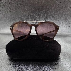 NEW Tom Ford Lisa-02 TF576 55Z Brown Sunglasses